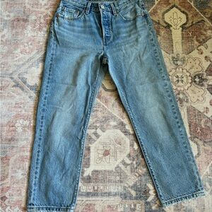 NWOT Levi’s 501 crop lightweight jeans 27 waist x 26 length